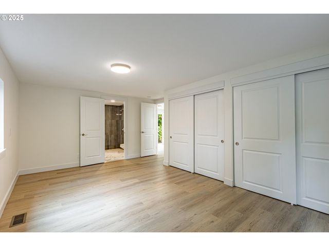 421 Se POUNDER Rd, Corbett, OR 97019