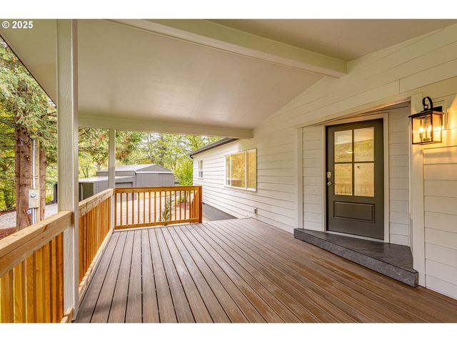 421 Se POUNDER Rd, Corbett, OR 97019