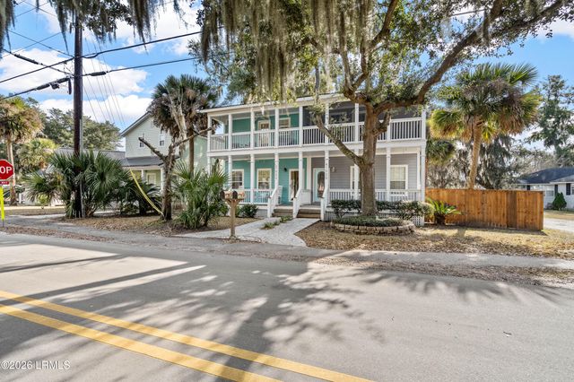 1522 Old Shell Road, Port Royal, SC 29935