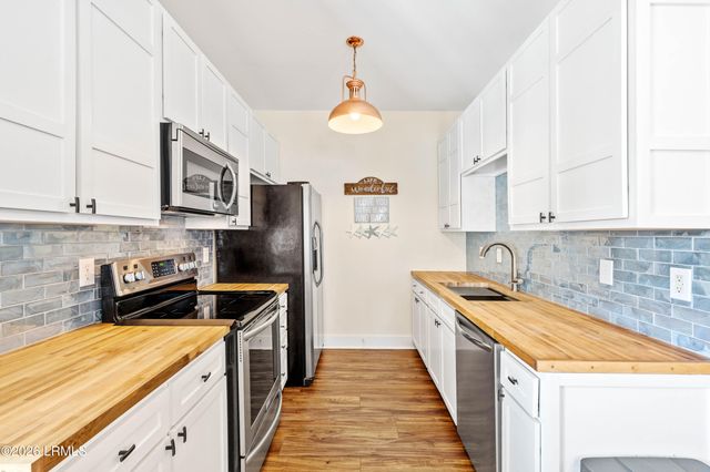 1522 Old Shell Road, Port Royal, SC 29935