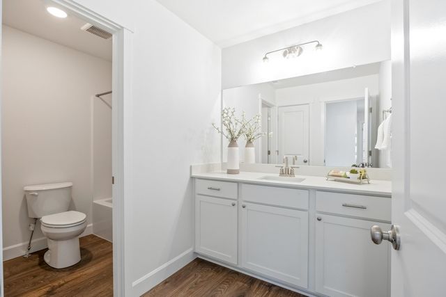 363 NW Monte Vista Avenue 05, Madras, OR 97741