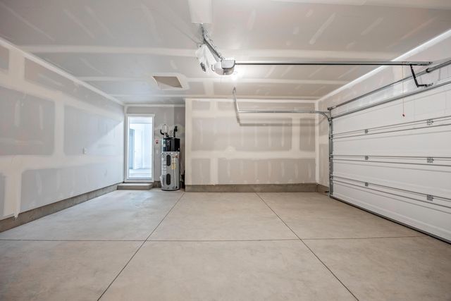 363 NW Monte Vista Avenue 05, Madras, OR 97741