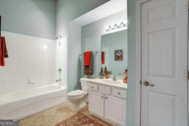 135 Vintage Club Circle 13, Marietta, GA 30066