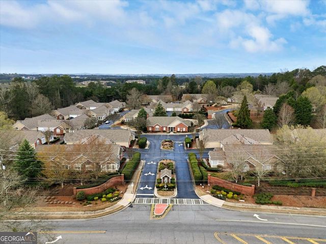 135 Vintage Club Circle 13, Marietta, GA 30066