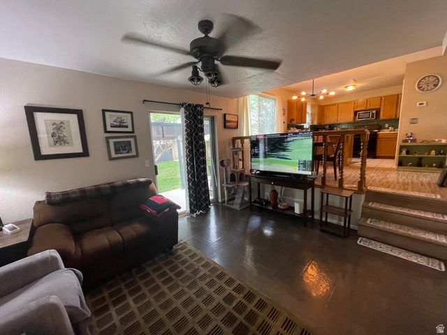 3254 W 5860 S, Taylorsville, UT 84129