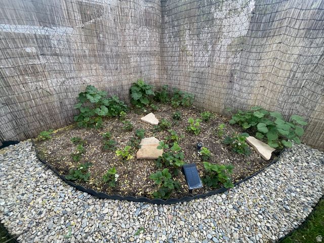 3254 W 5860 S, Taylorsville, UT 84129