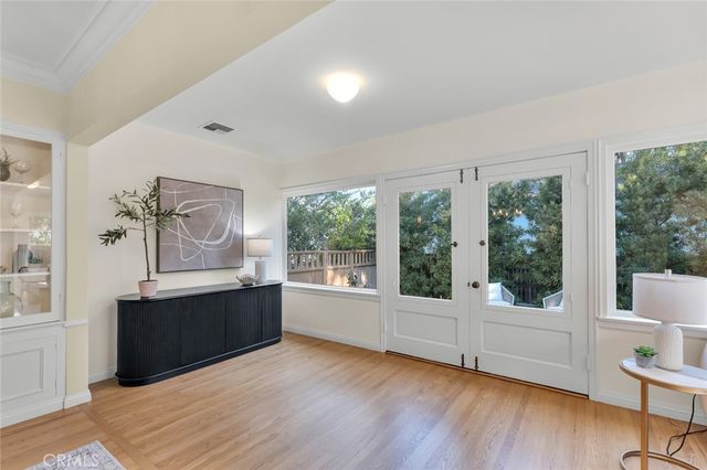 1720 Homet Road, Pasadena, CA 91106