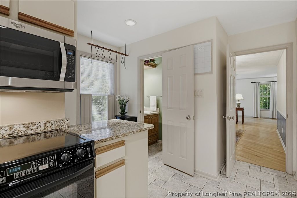 2006 Forest Hills Drive, Fayetteville, NC 28303 — photo 10