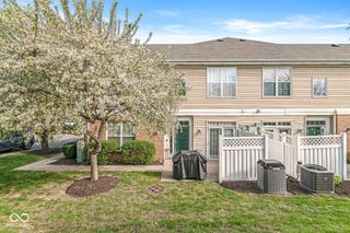 2363 Colfax Lane, Indianapolis, IN 46260