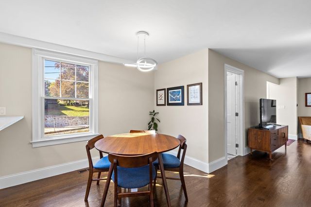 172-174 Blue Hill Ave 174, Milton, MA 02186