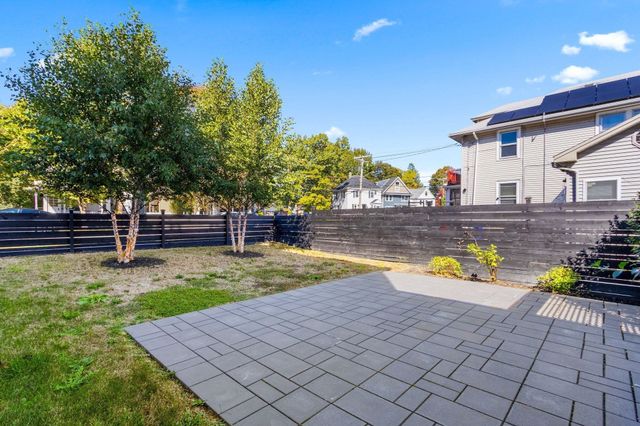 172-174 Blue Hill Ave 174, Milton, MA 02186