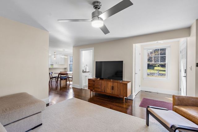 172-174 Blue Hill Ave 174, Milton, MA 02186
