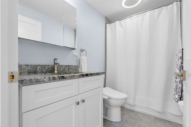 172-174 Blue Hill Ave 174, Milton, MA 02186
