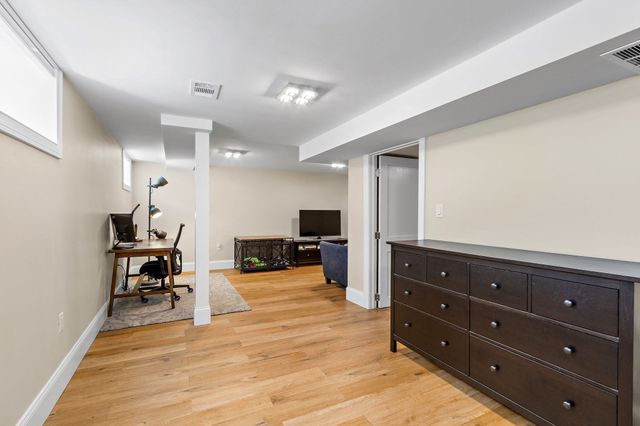 172-174 Blue Hill Ave 174, Milton, MA 02186