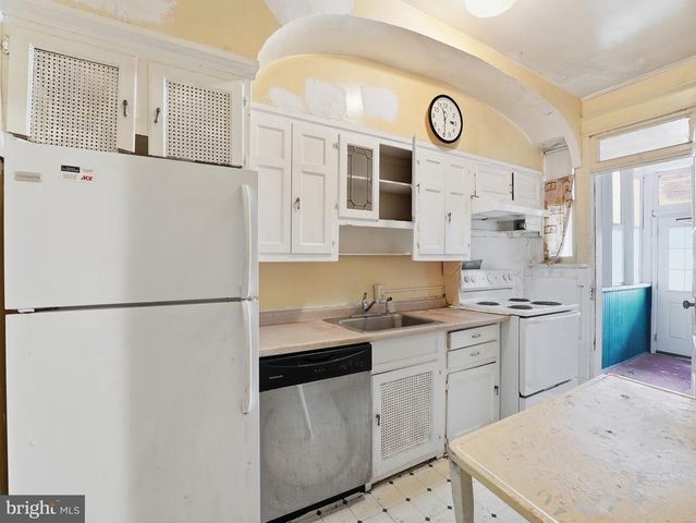 5733 9TH ST NW, Washington, DC 20011