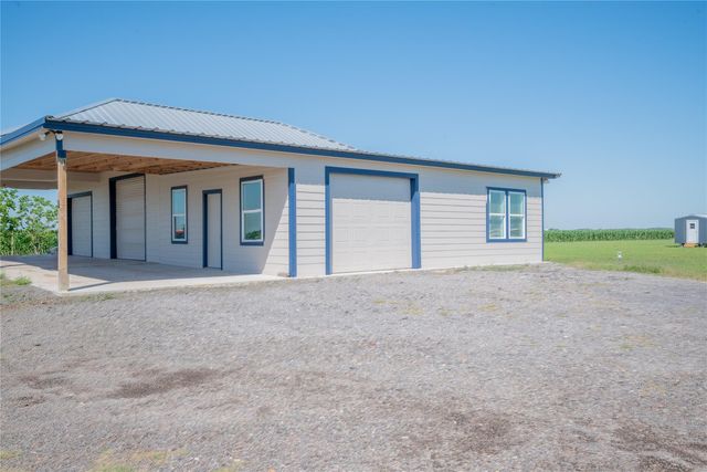 1015 Fm 960 Road, El Campo, TX 77437