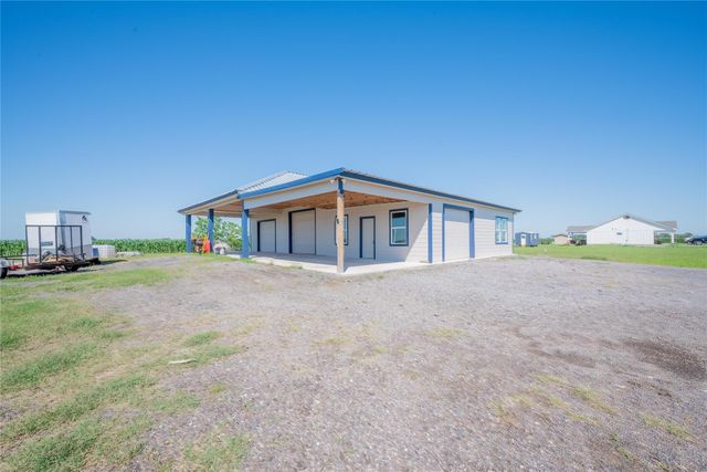 1015 Fm 960 Road, El Campo, TX 77437