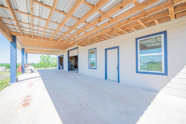 1015 Fm 960 Road, El Campo, TX 77437
