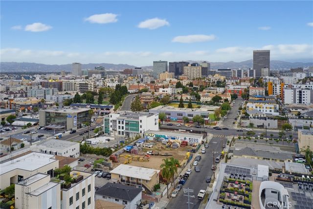 1107 S Mariposa Avenue, Los Angeles, CA 90006