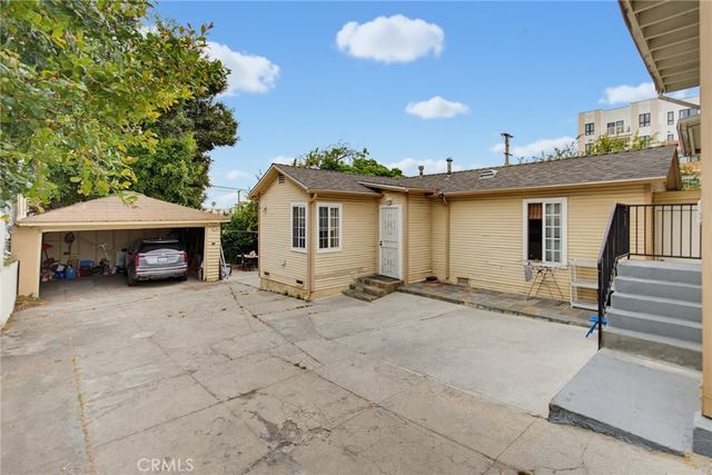 1107 S Mariposa Avenue, Los Angeles, CA 90006