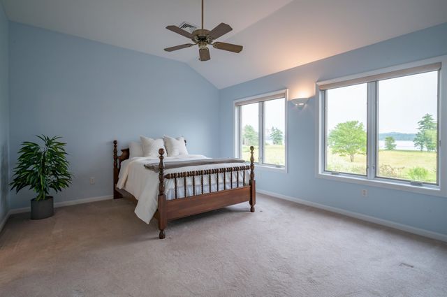 501 Cushing Road, Newmarket, NH 03857