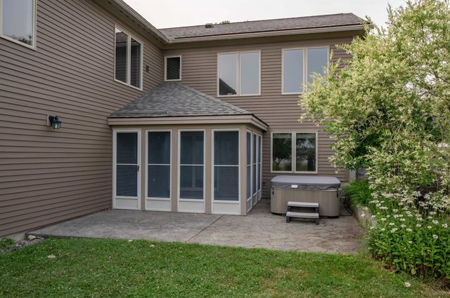501 Cushing Road, Newmarket, NH 03857
