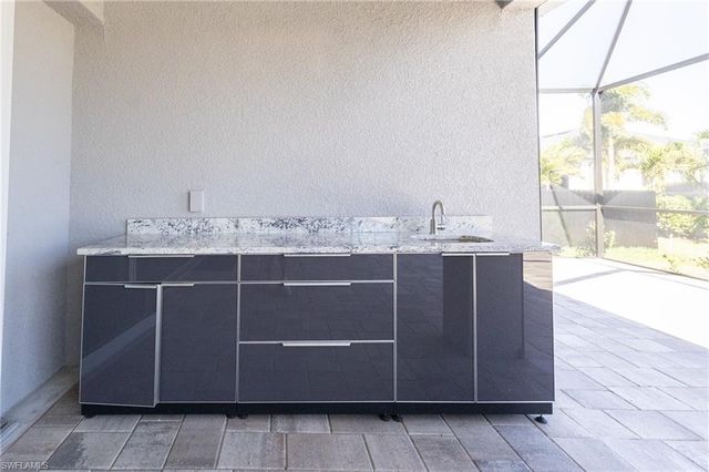 713 NW 37th AVE, Cape Coral, FL 33993