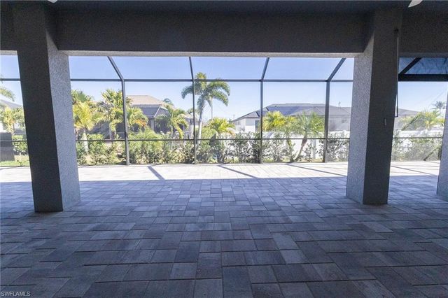 713 NW 37th AVE, Cape Coral, FL 33993