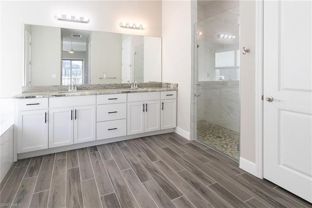 713 NW 37th AVE, Cape Coral, FL 33993