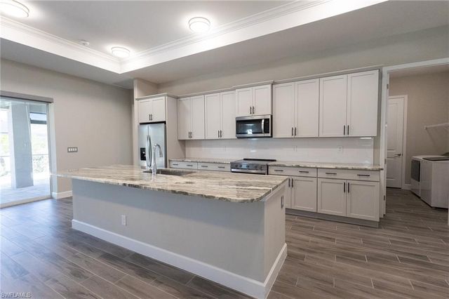 713 NW 37th AVE, Cape Coral, FL 33993