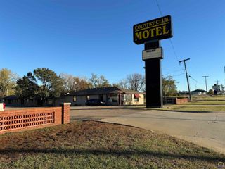 3732 SW Topeka BLVD, Topeka, KS 66609