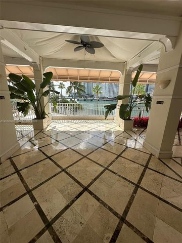 701 Brickell Key Blvd 1808, Miami, FL 33131