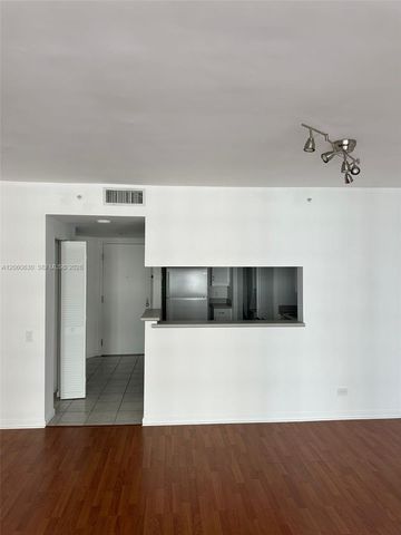 701 Brickell Key Blvd 1808, Miami, FL 33131