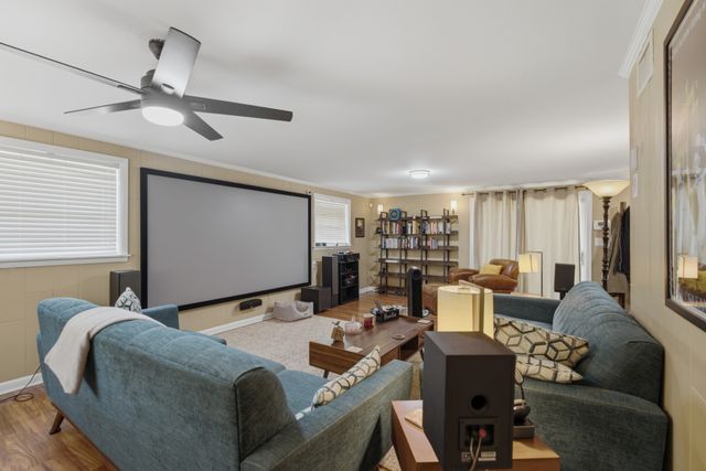 1002 W Northfield Blvd, Murfreesboro, TN 37129