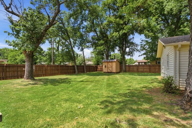 1002 W Northfield Blvd, Murfreesboro, TN 37129
