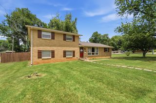 1002 W Northfield Blvd, Murfreesboro, TN 37129