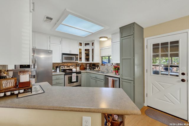 1074 Camellia, New Braunfels, TX 78130