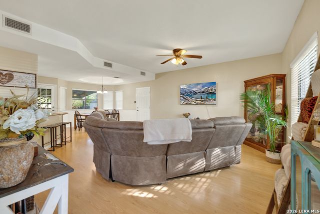 1074 Camellia, New Braunfels, TX 78130