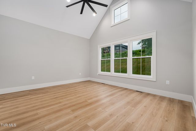 174 Boones Station Road, Johnson City, TN 37615