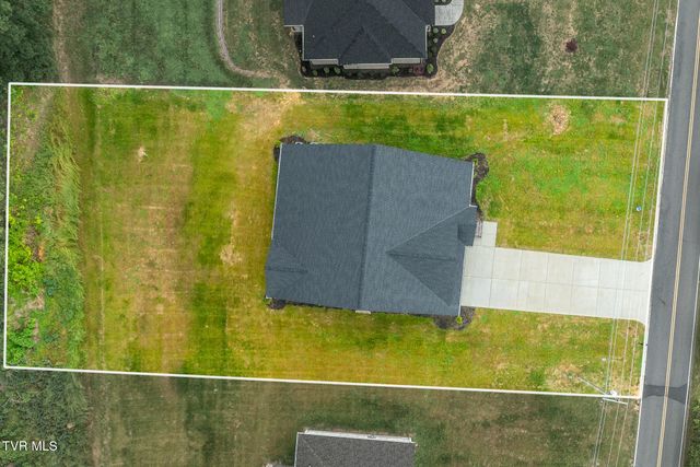 174 Boones Station Road, Johnson City, TN 37615