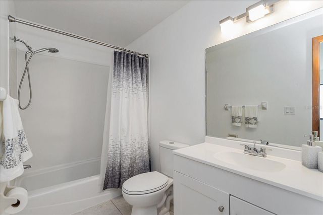 2134 NE 45TH AVENUE, Ocala, FL 34470