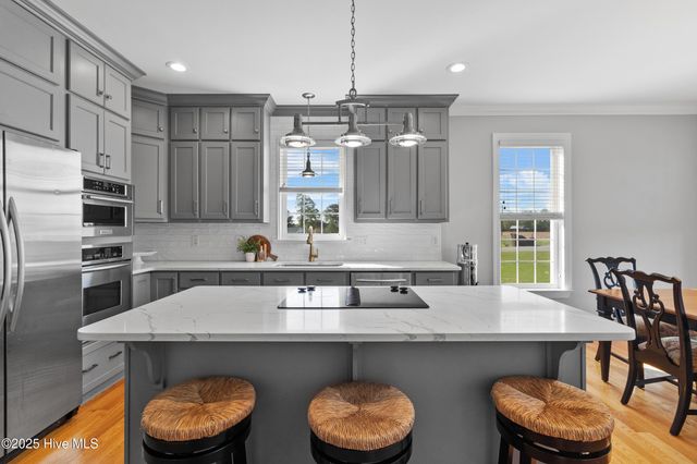 103 Arabian Circle, Beulaville, NC 28518