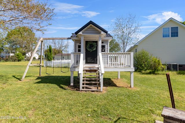 103 Arabian Circle, Beulaville, NC 28518