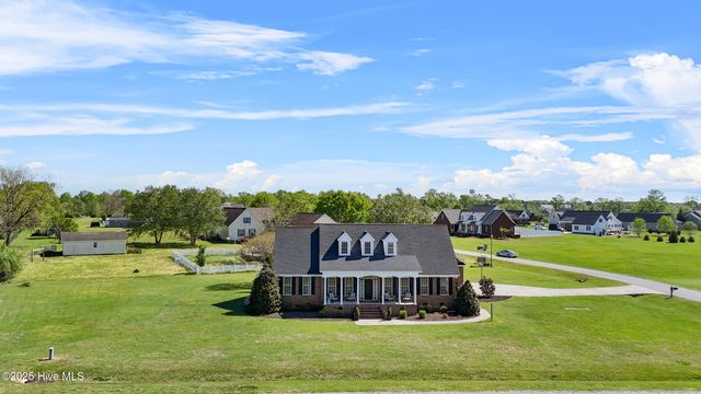 103 Arabian Circle, Beulaville, NC 28518