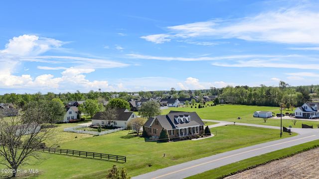 103 Arabian Circle, Beulaville, NC 28518