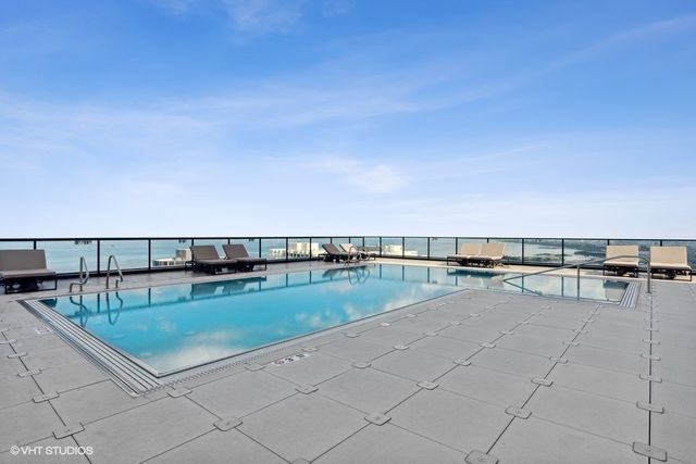 363 E Wacker Drive 4209, Chicago, IL 60601