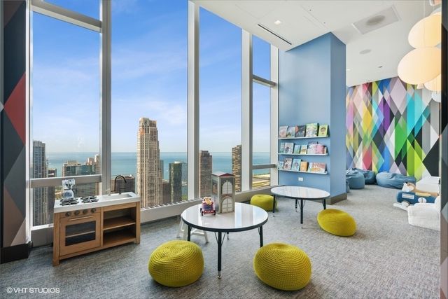 363 E Wacker Drive 4209, Chicago, IL 60601