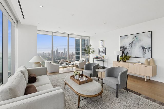 363 E Wacker Drive 4209, Chicago, IL 60601