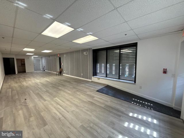 617 N 12TH ST, Philadelphia, PA 19123