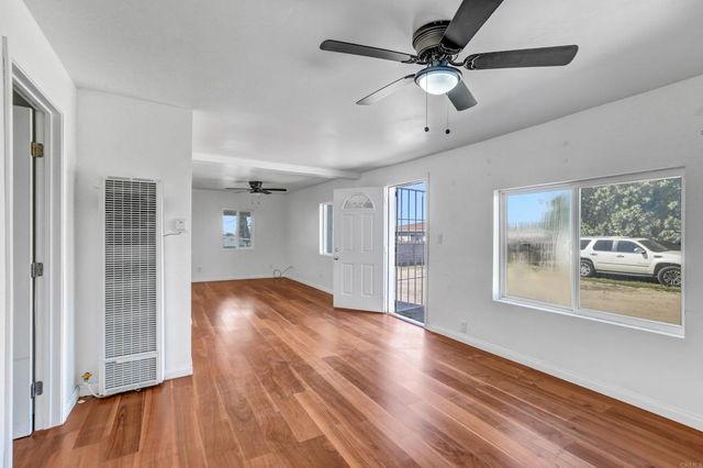 5314 16 Churchward, San Diego, CA 92114